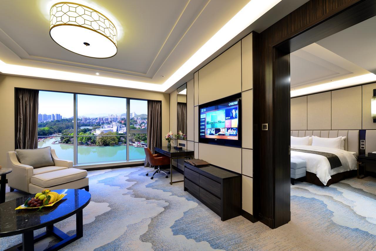 Fuzhou Lakeside Hotel Bagian luar foto