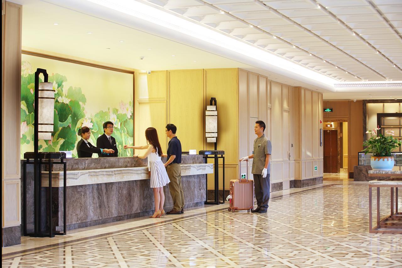 Fuzhou Lakeside Hotel Bagian luar foto