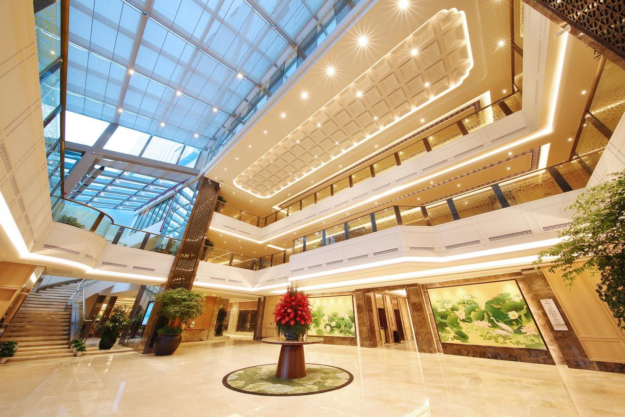 Fuzhou Lakeside Hotel Bagian luar foto