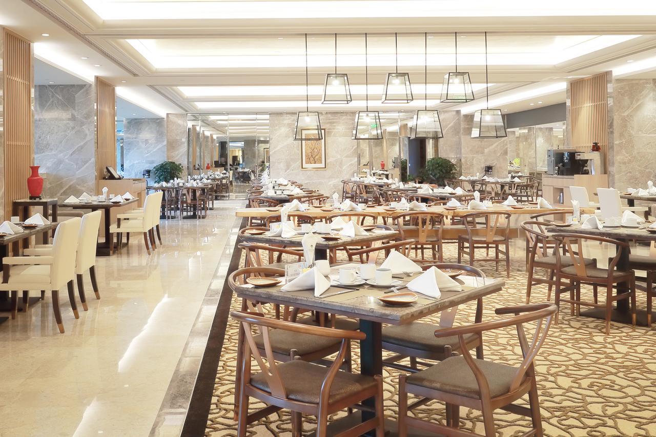 Fuzhou Lakeside Hotel Bagian luar foto
