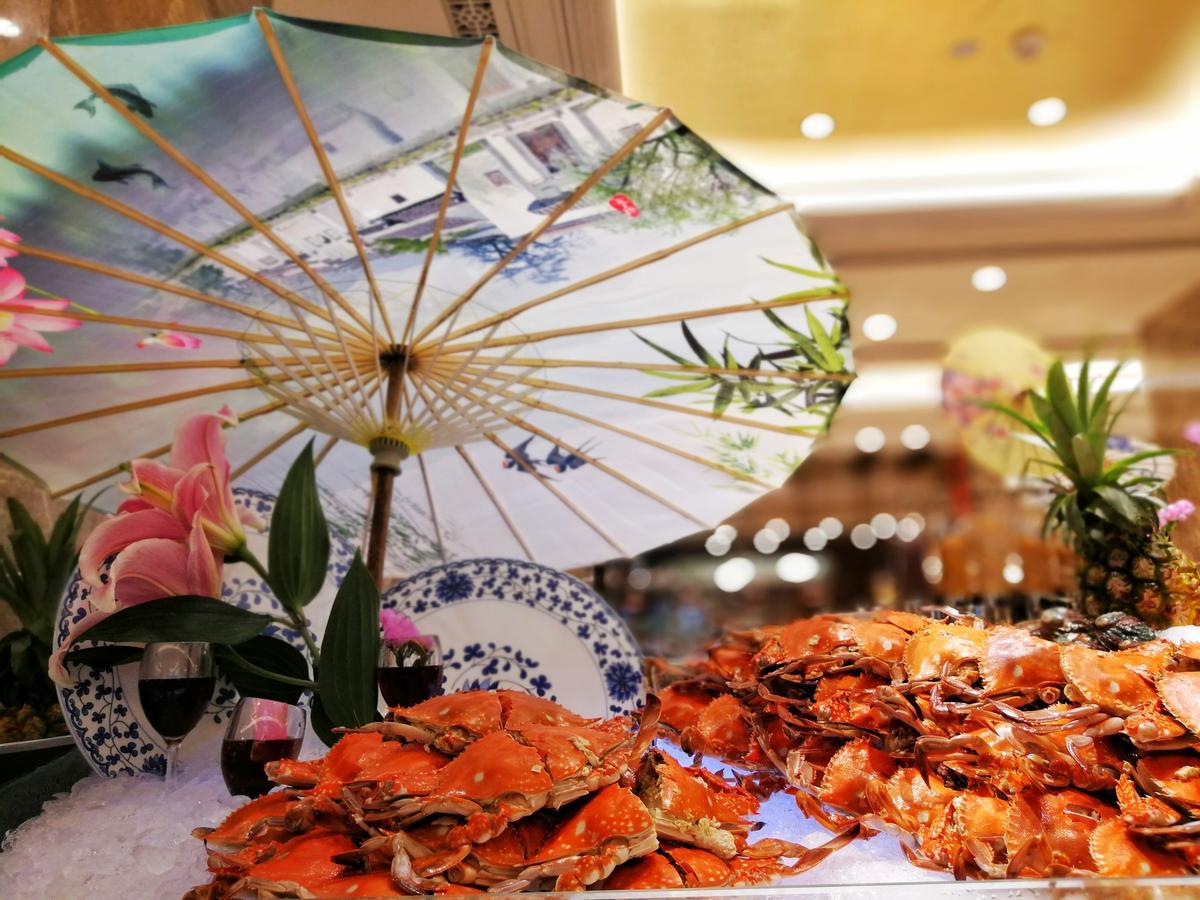 Fuzhou Lakeside Hotel Bagian luar foto
